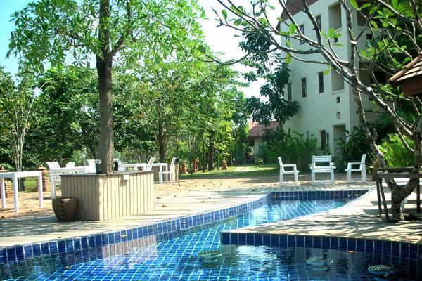 River Resort & Spa Sa Kaeo Exteriör bild
