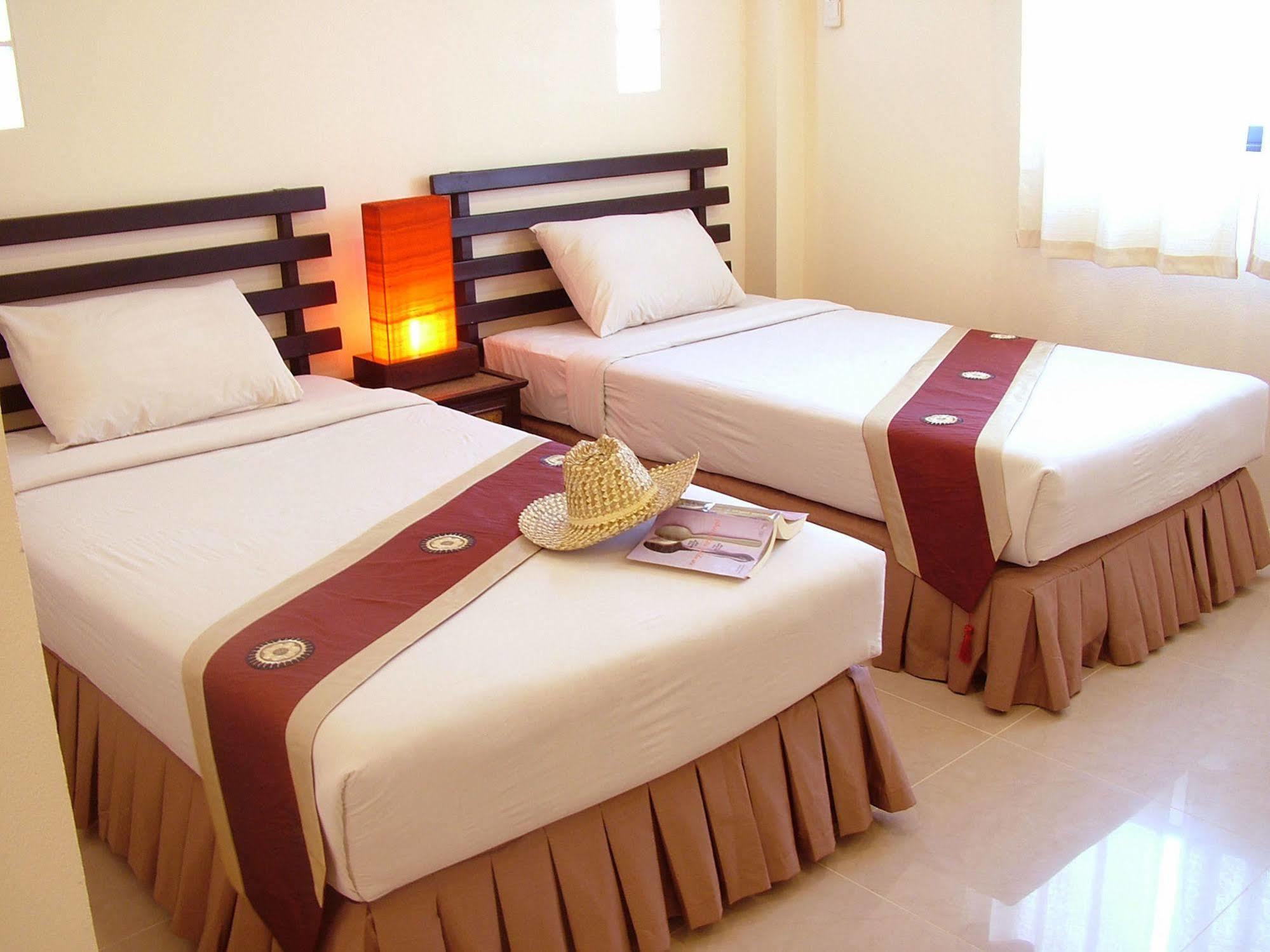 River Resort & Spa Sa Kaeo Exteriör bild
