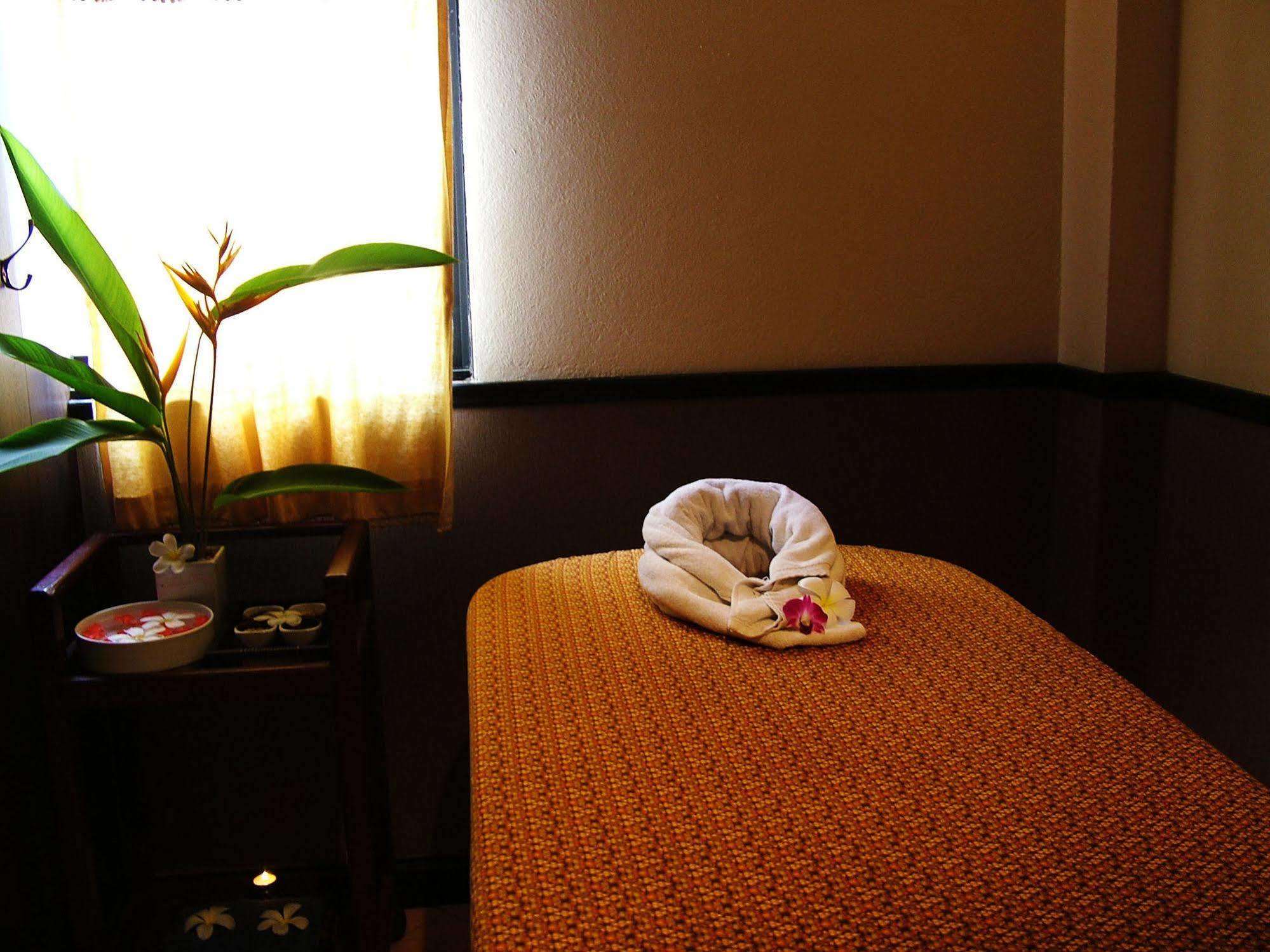 River Resort & Spa Sa Kaeo Exteriör bild