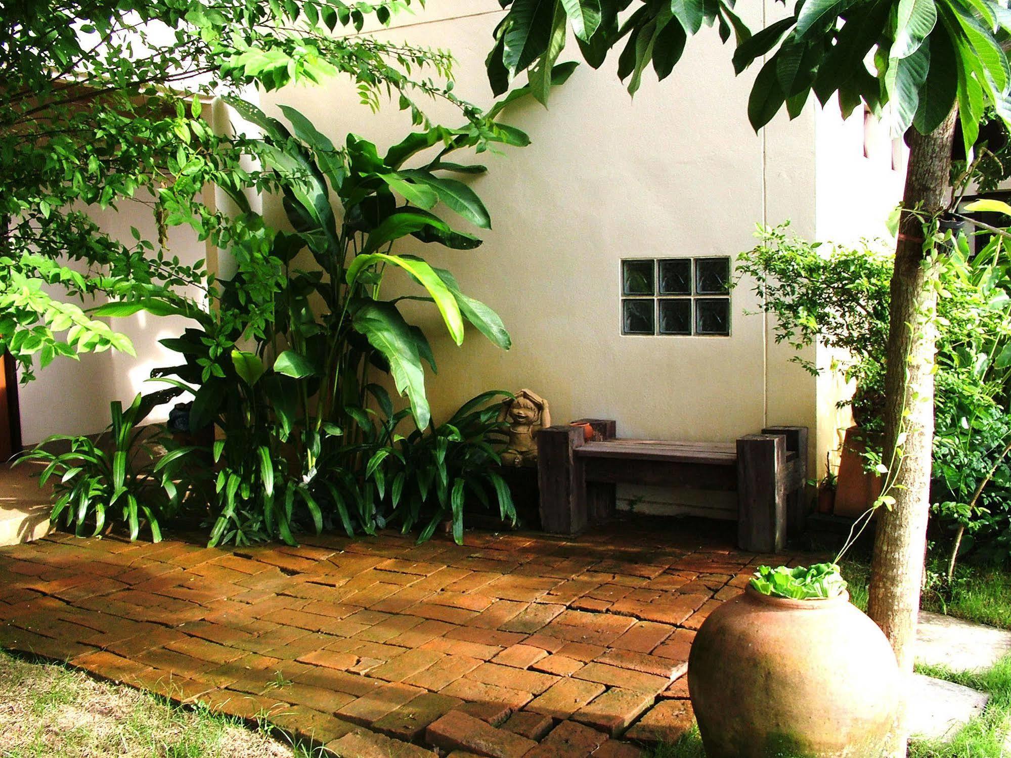 River Resort & Spa Sa Kaeo Exteriör bild